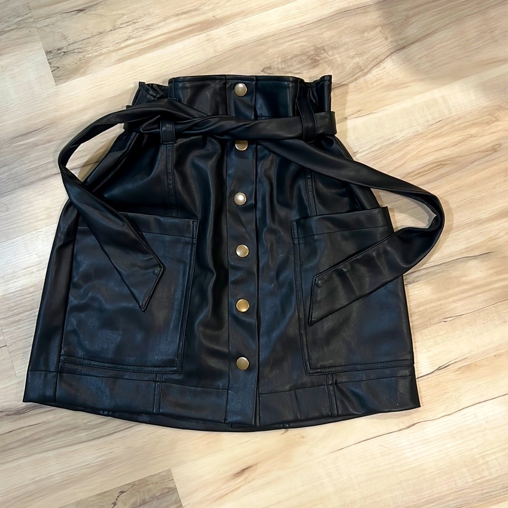 Leather skirt